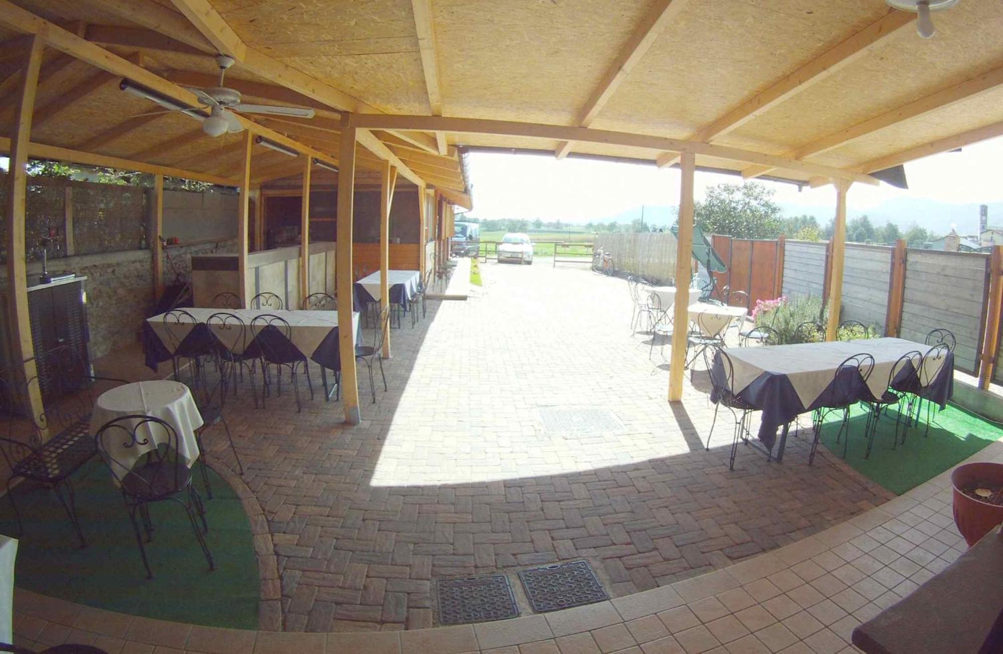 Locanda Dl'Angel Villar San Costanzo Zewnętrze zdjęcie