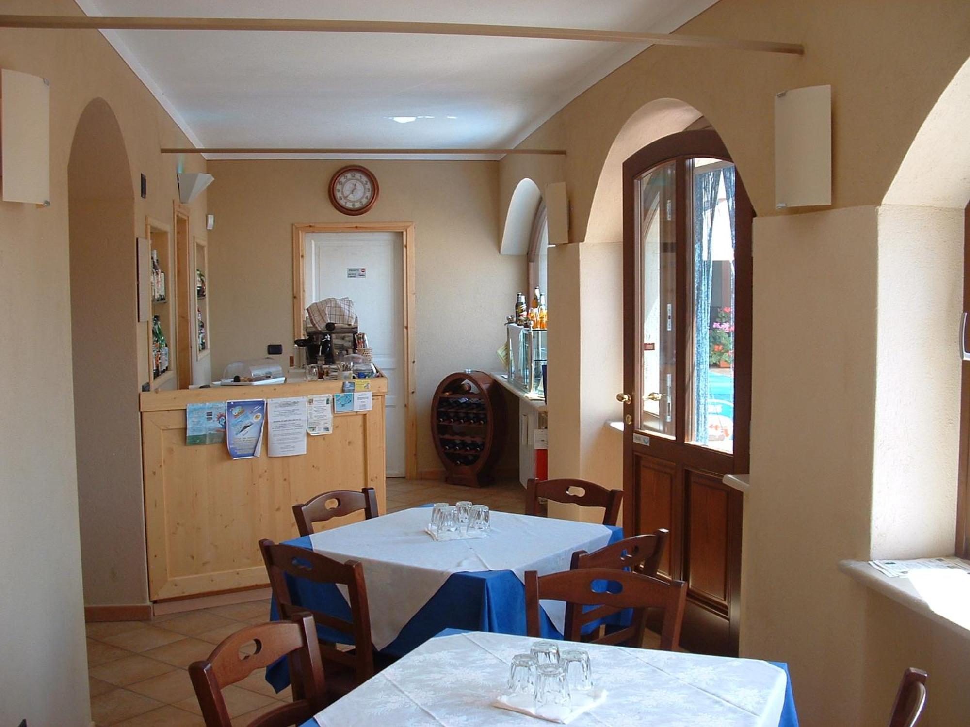 Locanda Dl'Angel Villar San Costanzo Zewnętrze zdjęcie